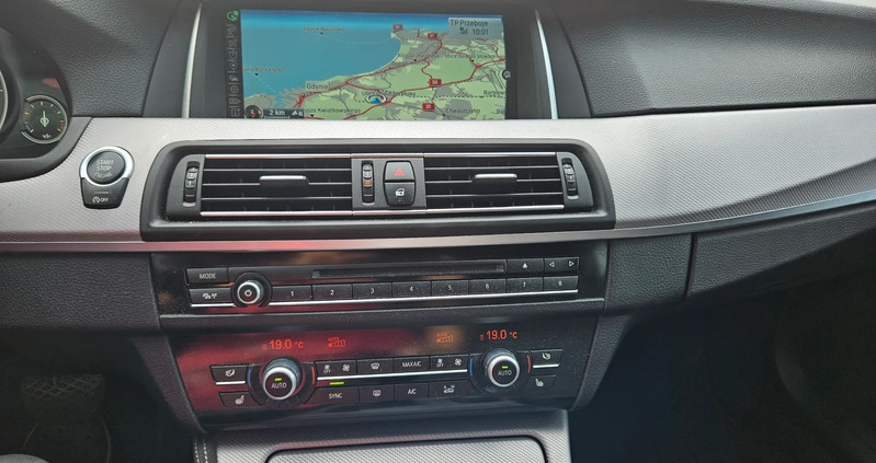 BMW Seria 5 cena 89790 przebieg: 204000, rok produkcji 2015 z Gdynia małe 154